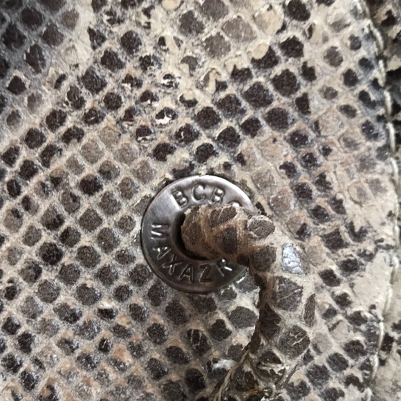 BCBGMAXAZRIA flat sandals - Picture 5 of 6